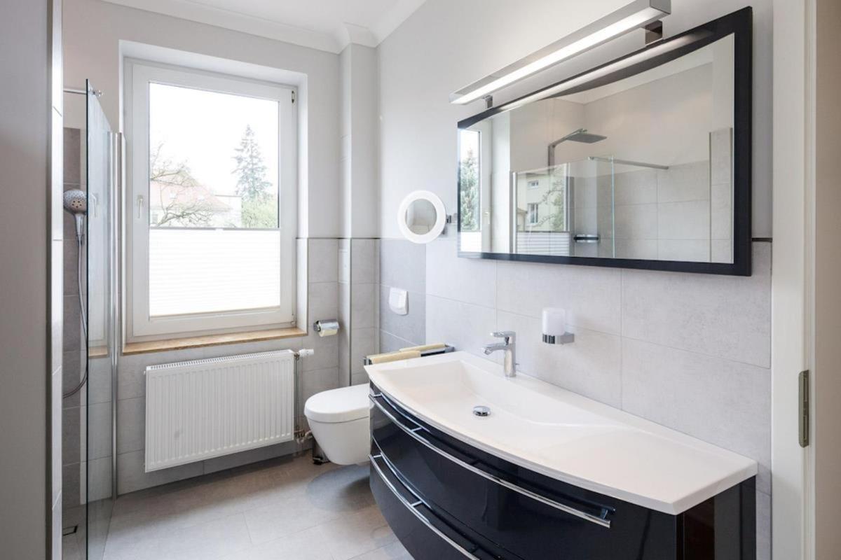 Appartement & Ferienwohnungen Thiess Rostock Eksteriør billede