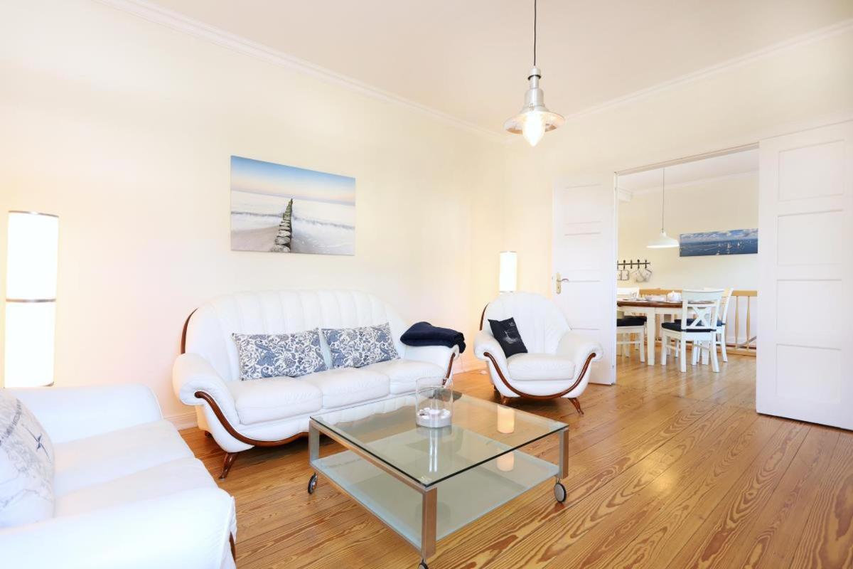 Appartement & Ferienwohnungen Thiess Rostock Eksteriør billede